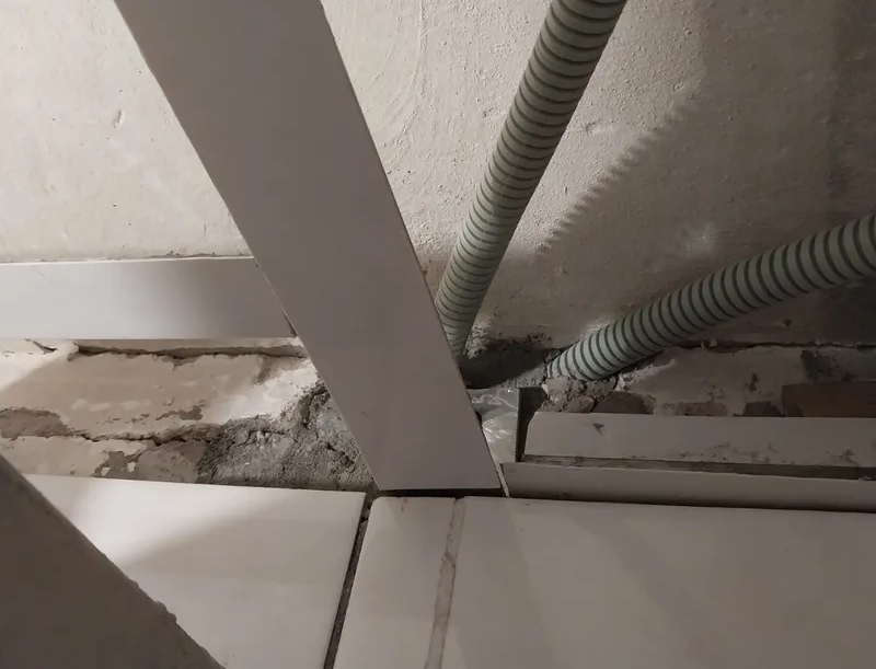 Тавр 15х15 мм Тп 01.2000.502л Золото. Цена за 5 штук.