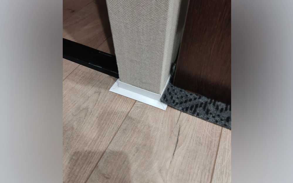 Антиплинтус Апл 02.2700.16. Белый