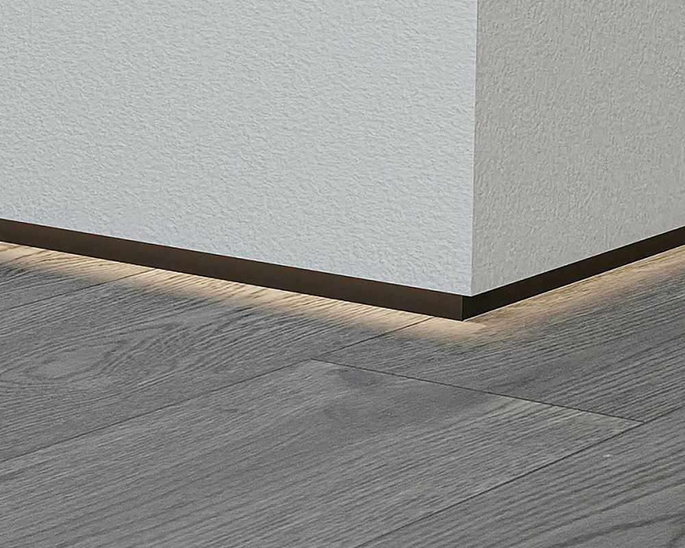 Теневой профиль Decaro Engineering D001 Серебро 2,0 м