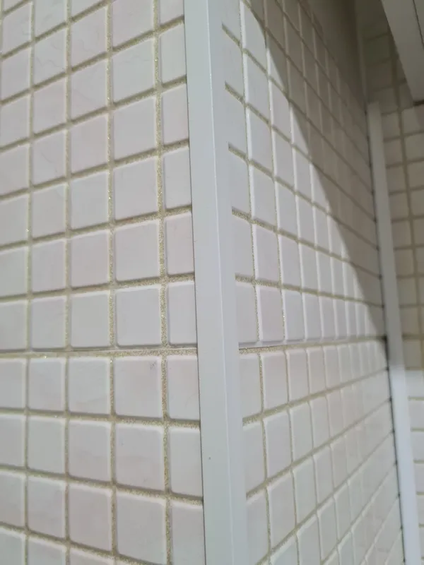 Угол декоративный 40х40 Уп 15-27.2700.516 Белый