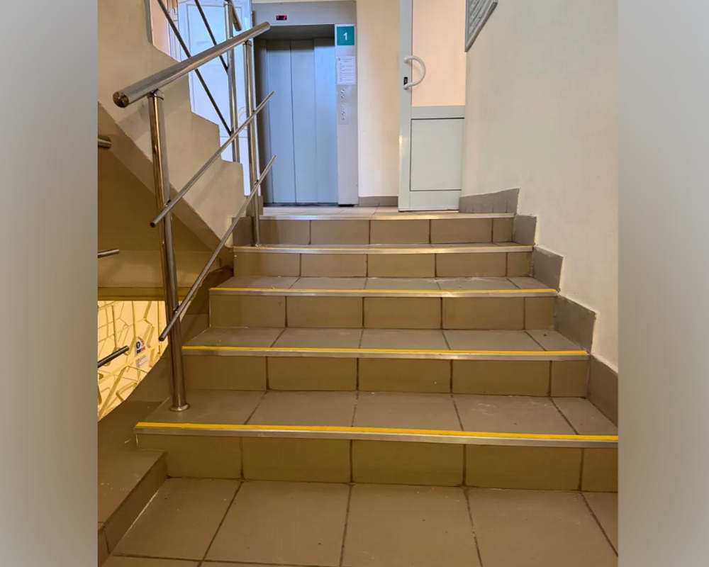 Порог одноуровневый ПС 08.1800.15 Черный