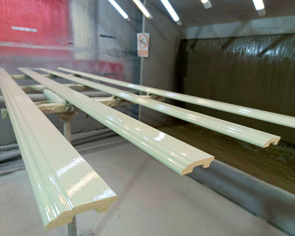 Плинтус СОЛИД 1 UHD 47/80 80*16,5*2000. Окраска включена в стоимость