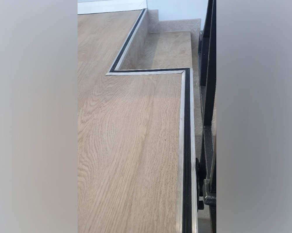 Порог одноуровневый ПС 08.1800.04 Бронза