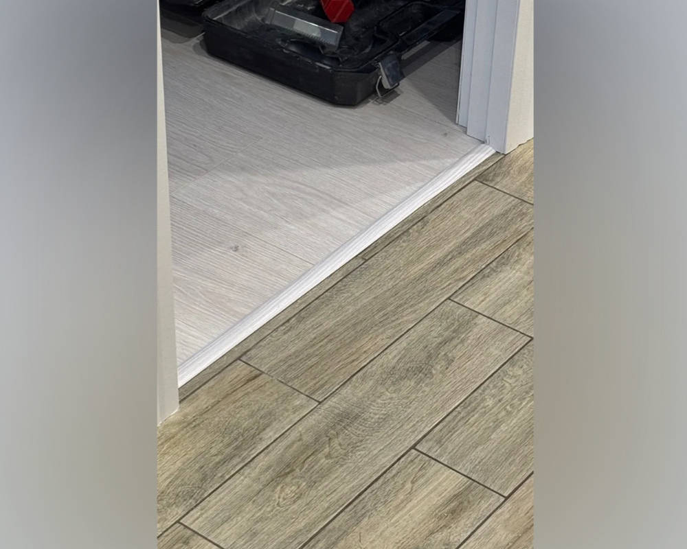 Профиль разноуровневый ЛР 06.2700.24801 Дуб рене