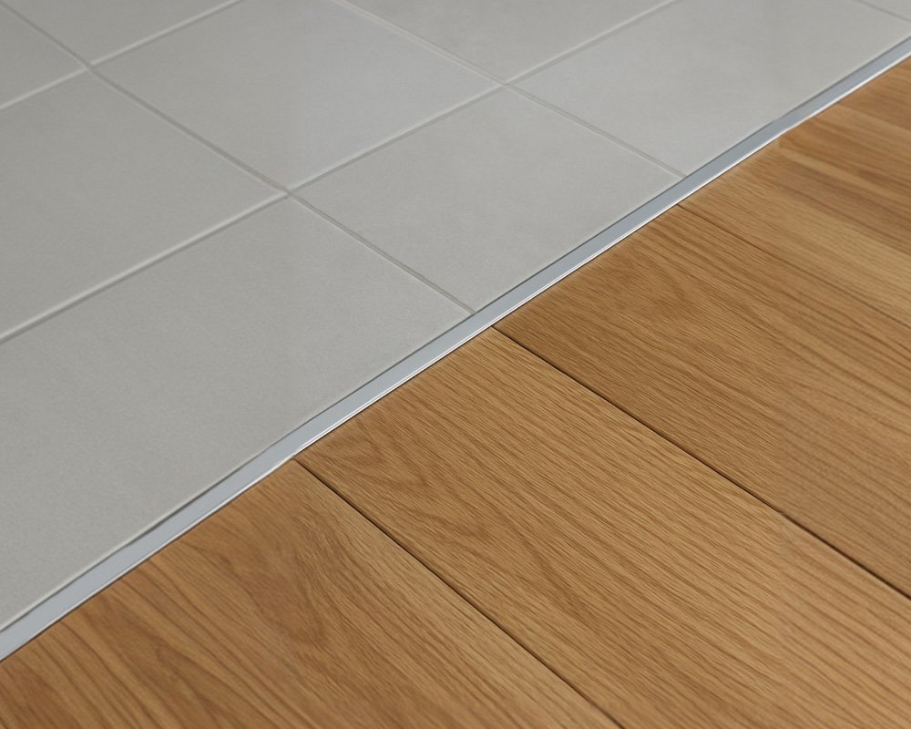 Порог одноуровневый ЛС 10.900.01л Серебро