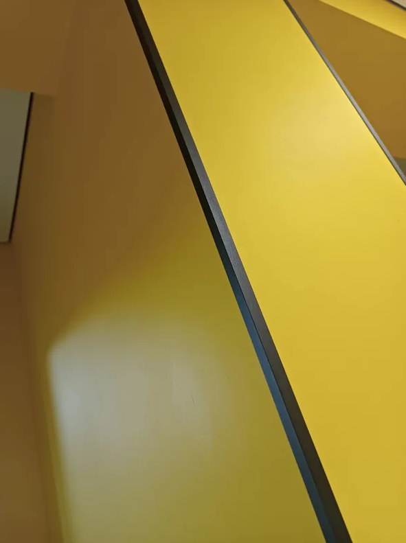 Угол декоративный Уп 06-27.2700.559 (20х20 мм)