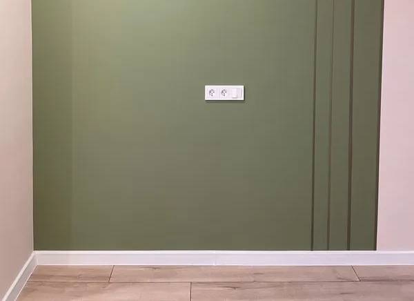 Полоса алюминиевая 10х1,5 мм браш бронза/глянец 2,7 м