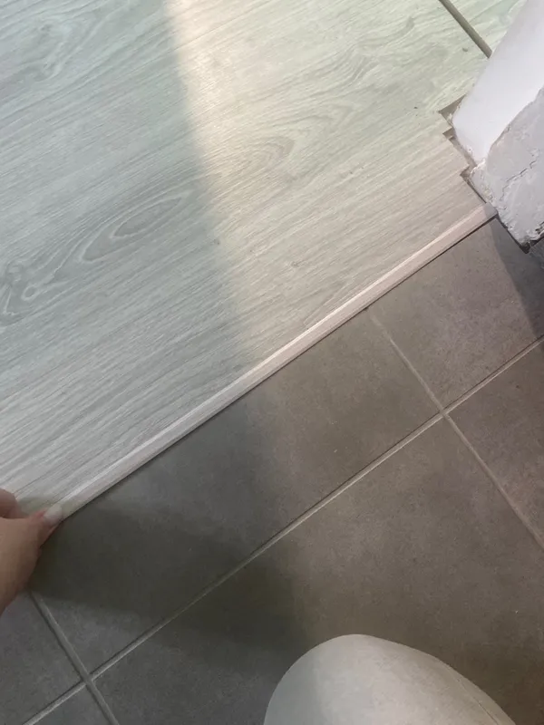 Алюминиевый  профиль ПТ-18 (11384PX)  бежевый муар 2,7 м.