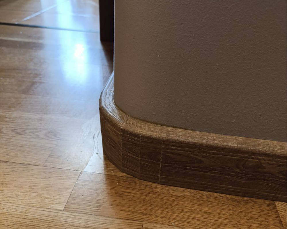 Плинтус ПВХ Рико Концепт 80мм 2,2м. 80002