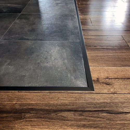 Профиль Т-образный Волшебная палочка MSPS 11.2700.15 Чёрный