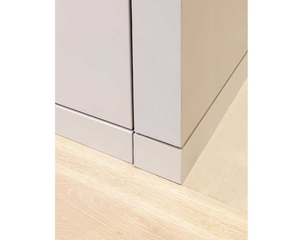 Профиль НЕПЛИНТУС 60х15х2000мм PKINSAA 60 Серебро матовое