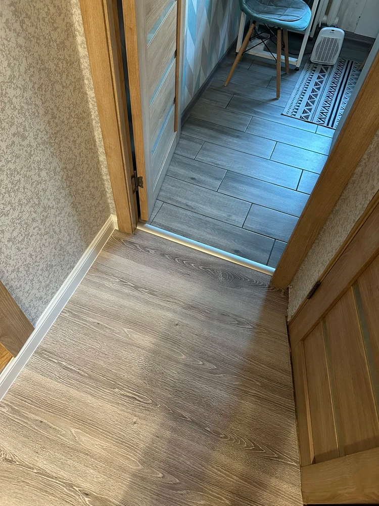 Порог разноуровневый ПР 06.1800.045 Дуб дымчатый