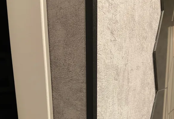 Профиль угловой Волшебная палочка MSUP 04-27.2700.15 15*15мм 2,7м Черный