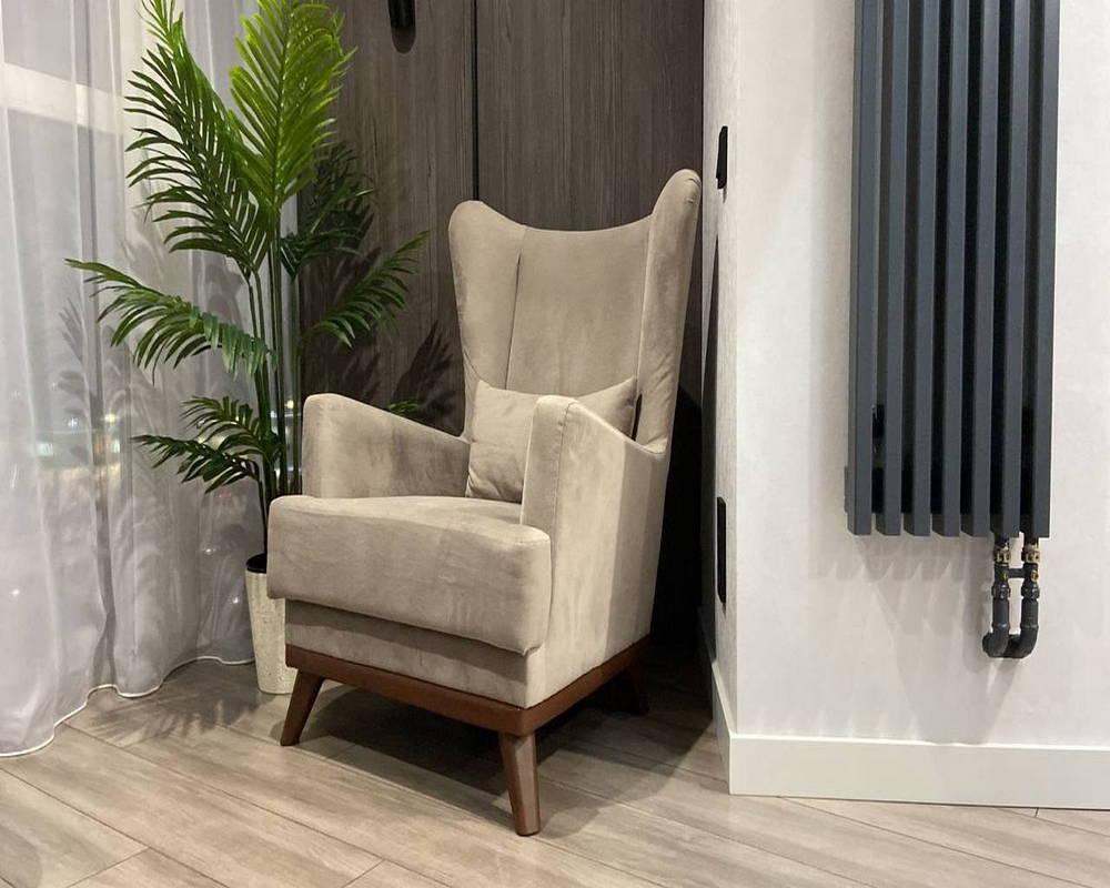 Плинтус из полистирола высокой плотности Волшебная Палочка. Окрашенная. 80мм 2м. NCS 4005-Y20R