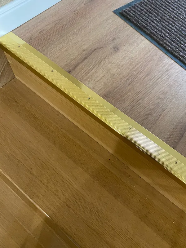 Порог угловой ПУ 02.900.095 Дуб венге