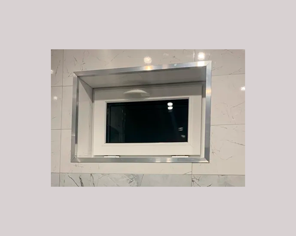 Уголок равнополочный 30х30 мм Уп 12.2000.504л Бронза. Цена за 5 штук.