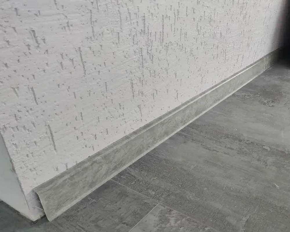 Плинтус ПВХ Волшебная палочка 70мм Home 2,2м 7027