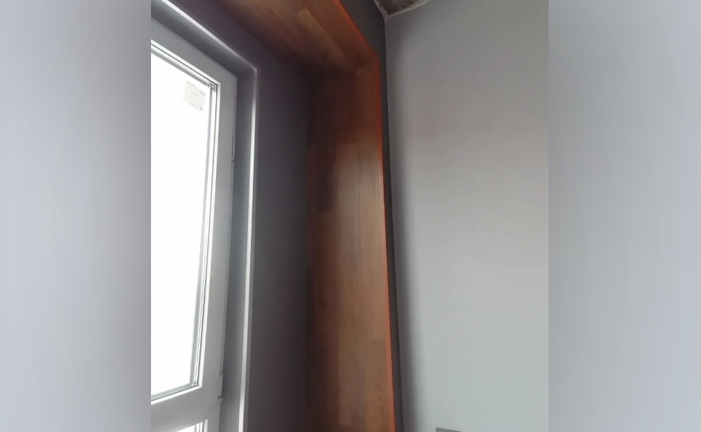 Угол декоративный 25х25 Уп 09-27.2700.561 Дуб мокко