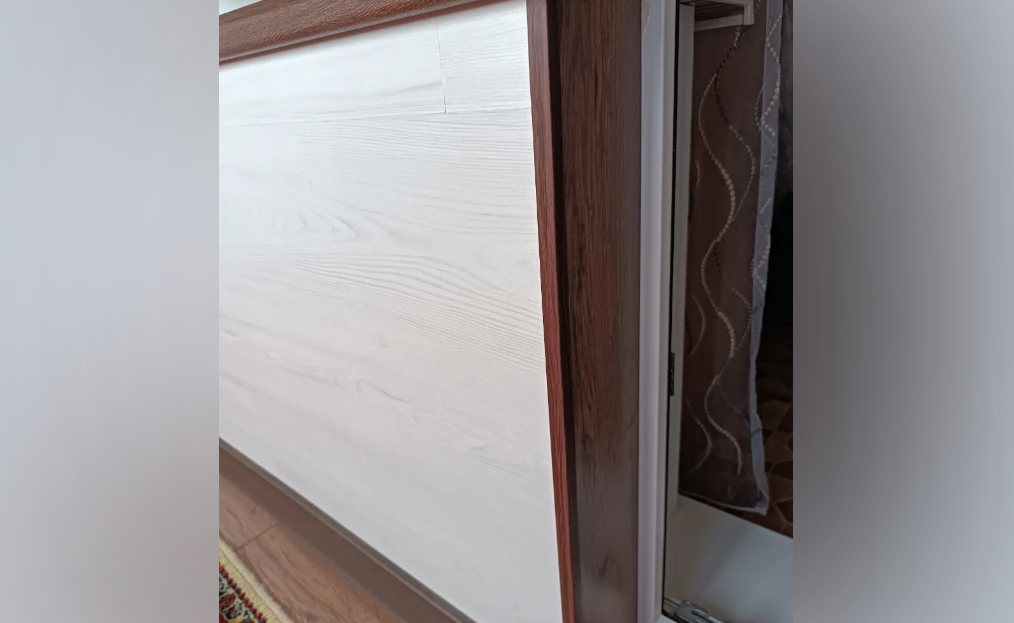 Угол наружный алюминиевый УО 01-27.2700.091