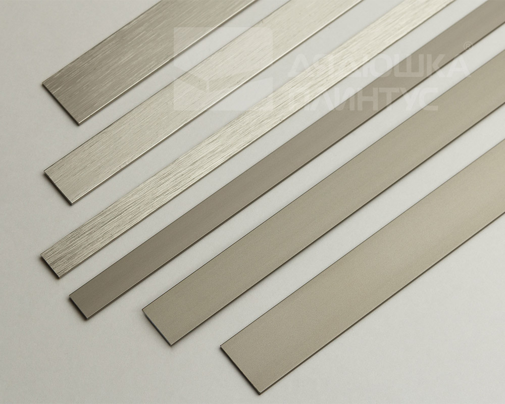 Полоса алюминиевая 15х1,5 мм браш серебро/глянец 2,7 м