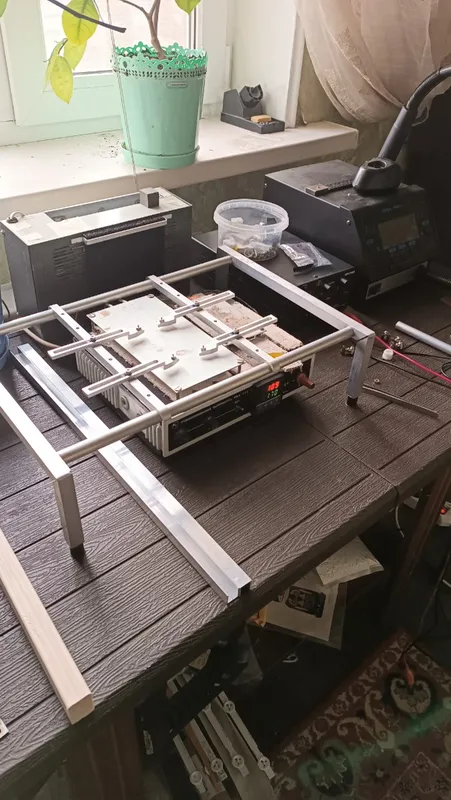 Швеллер 20*20*20 мм Шв 09.2000.502л Золото. Цена за 5 штук.