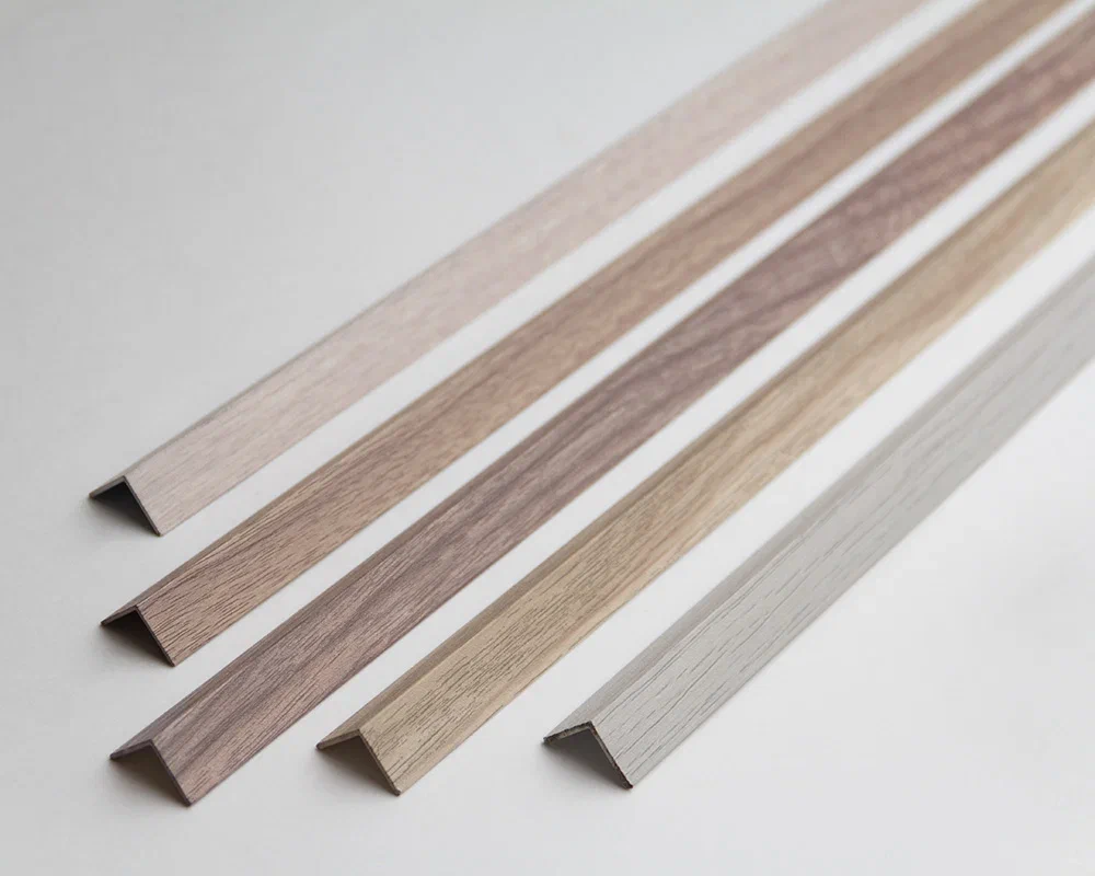 Угол декоративный 25х25 Уп 09-27.2700.545 Дуб дымчатый