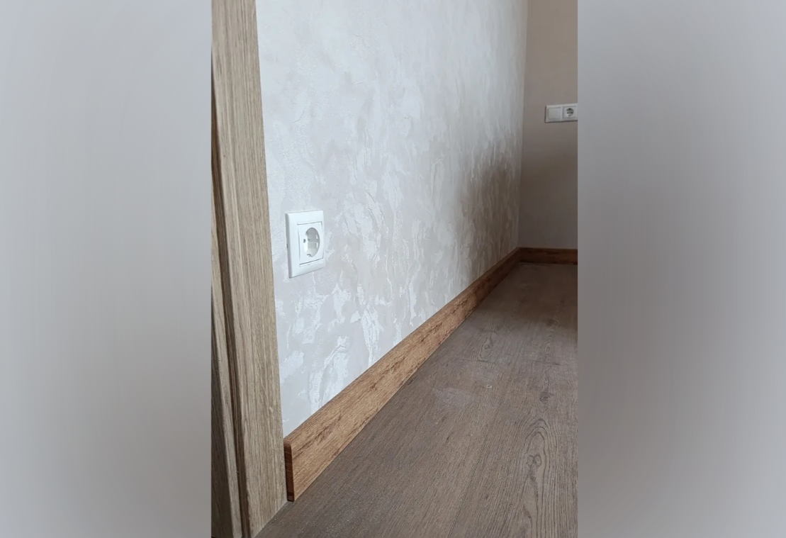 Плинтус ПВХ Рико Концепт 80мм 2,2м. 80106