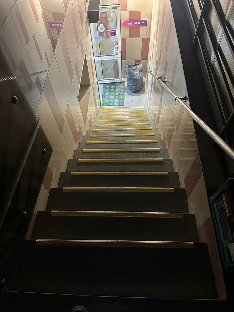 Порог угловой ПУ 71.900.04л Бронза