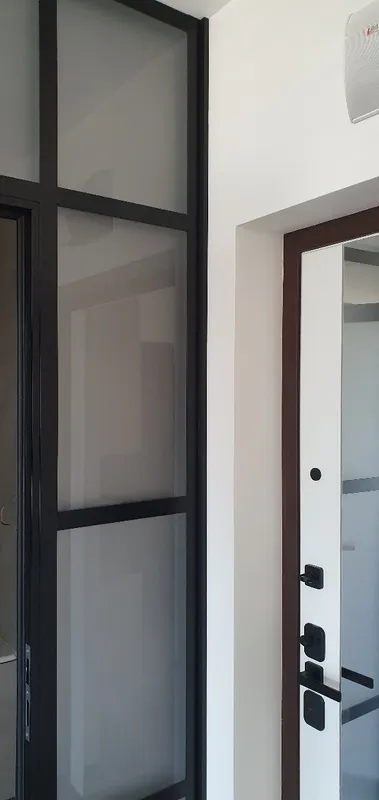 Угол наружный алюминиевый УО 18-27.2700.056