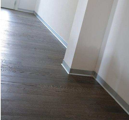 Плинтус алюминиевый. Крац серебро 80 мм BTBS 80A