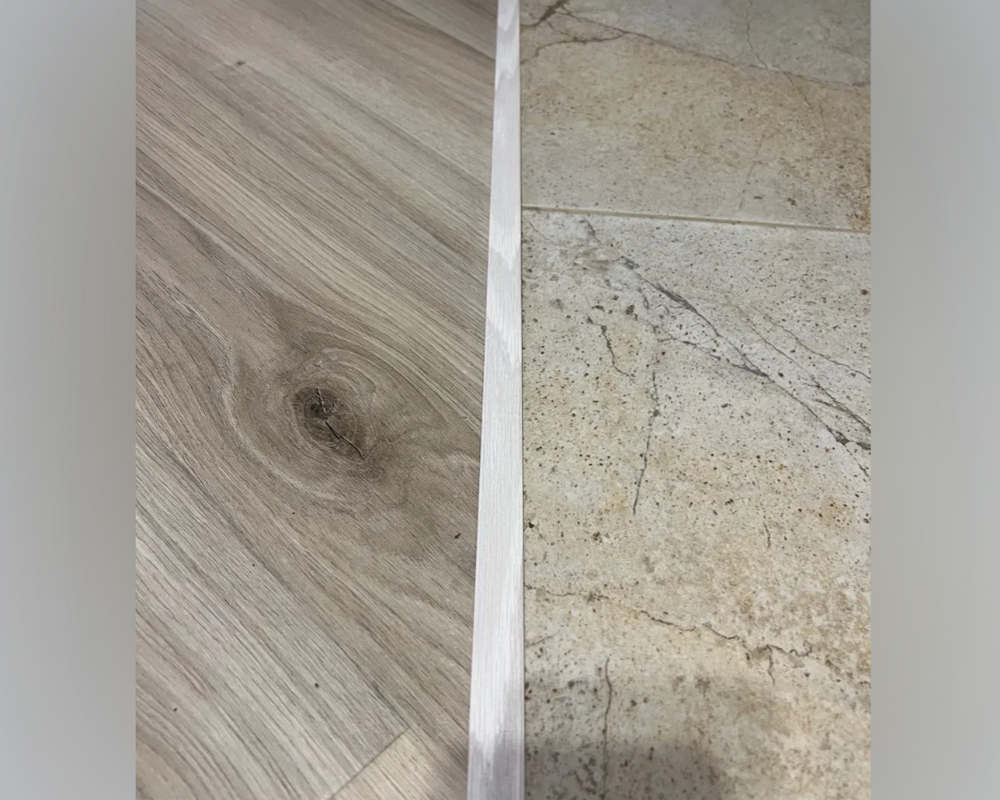 Порог одноуровневый ЛС 10.2700.252 Ель дымчатая