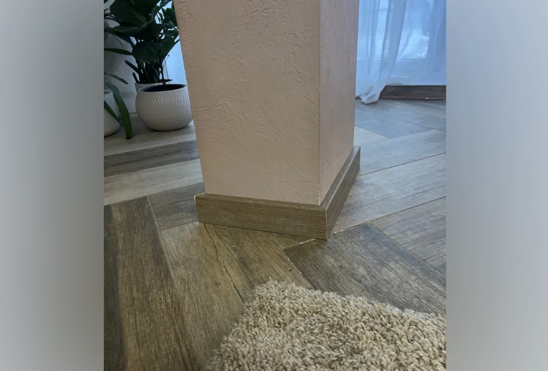 Плинтус ПВХ Рико Концепт 80мм 2,2м. 80106