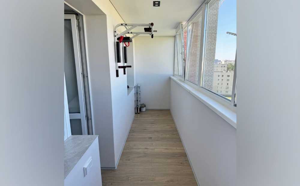 Микроплинтус AL16X5-01 16х6х2000мм Серебро матовое