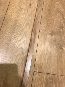 Алюминиевый  ламинированный профиль ПТ-40 (P26-05F-46P) дуб либерти 2,7 м