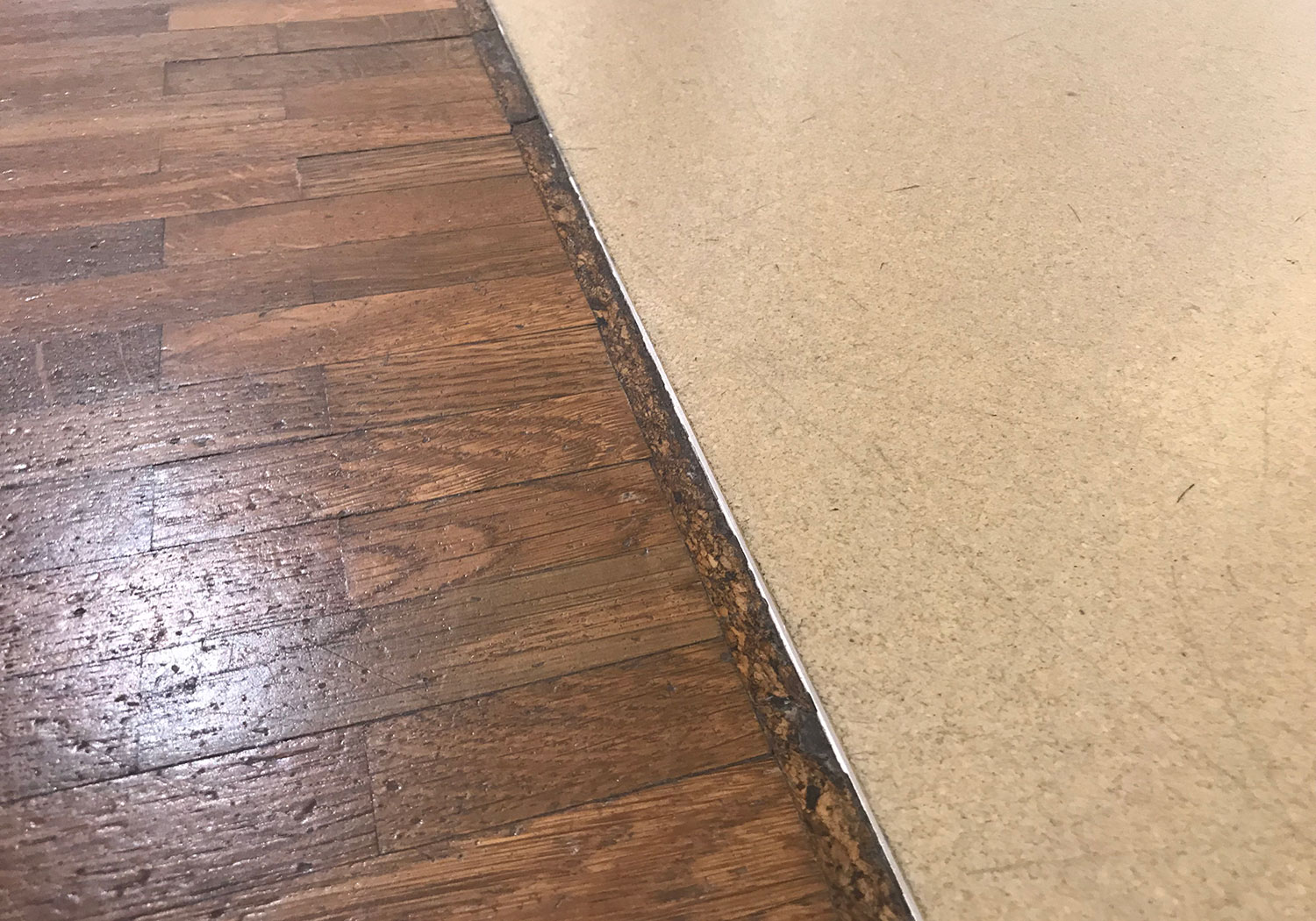 Компенсатор пробковый ВОЛШЕБНАЯ ПАЛОЧКА 900*15*10мм Р07